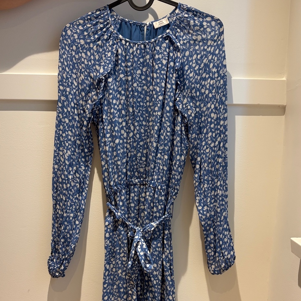 Little Moon Verbenna Blue and White Floral-Print dress